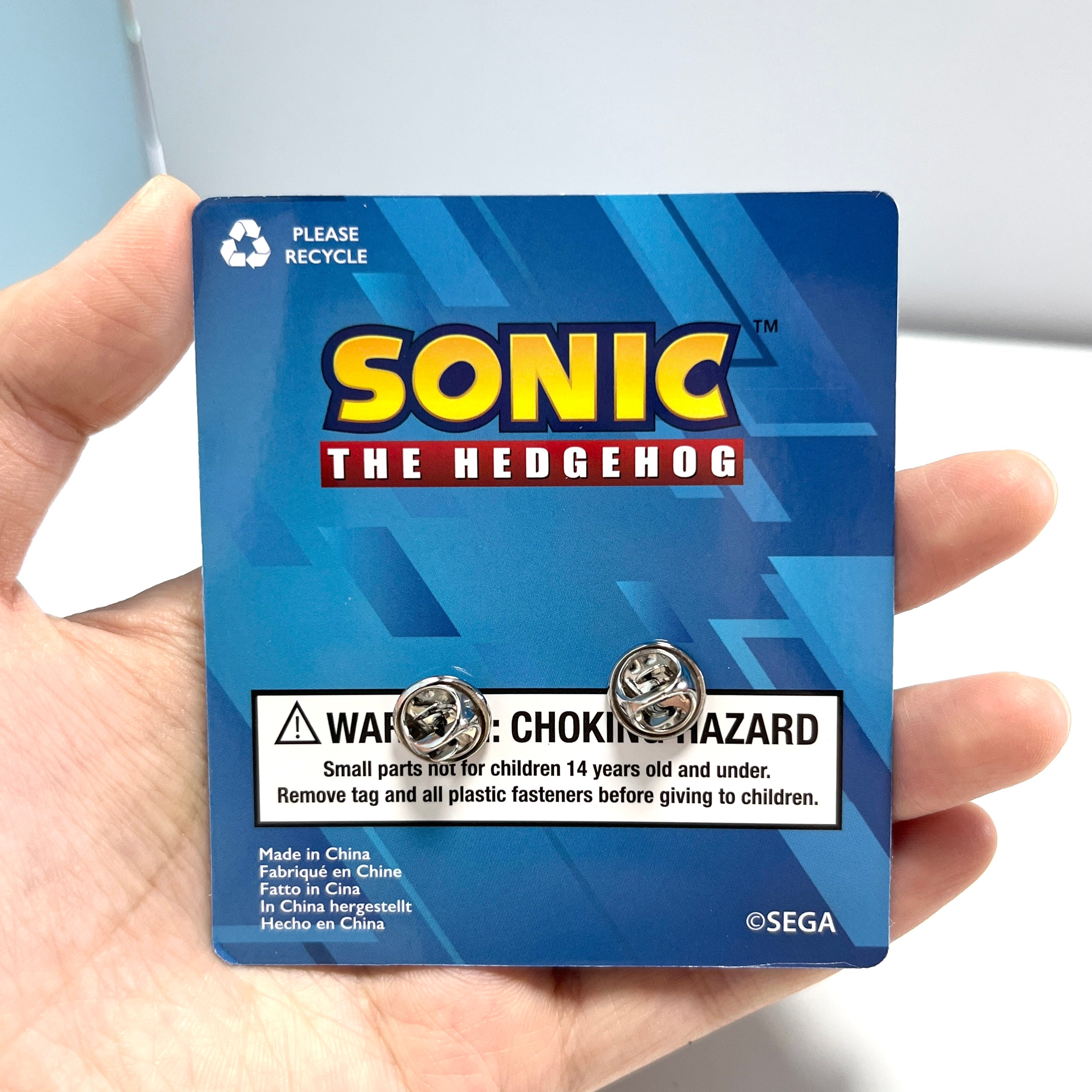 Sonic the Hedgehog Spinning Enamel Pin – 360° Rotatable Running Sonic Collectible Badge