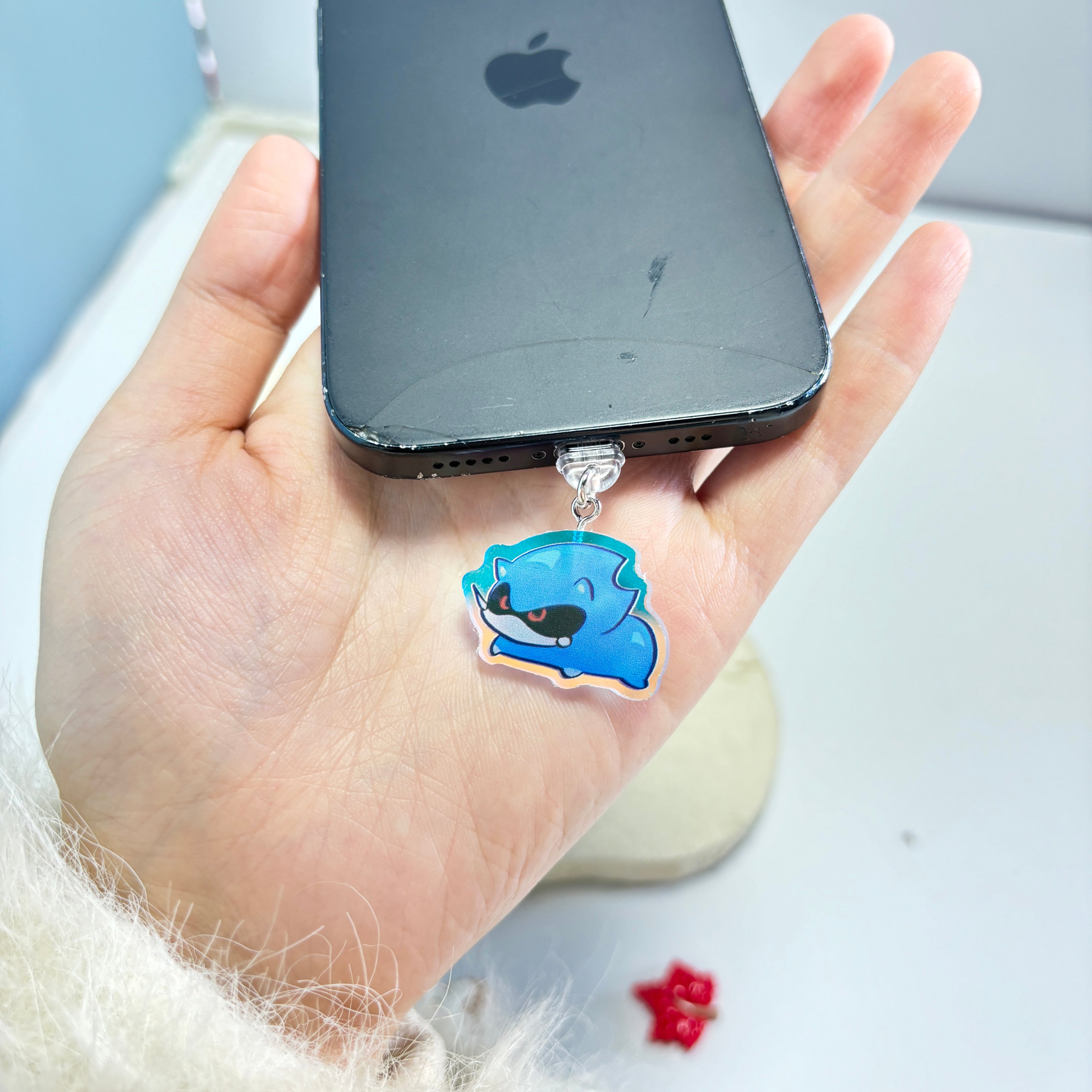 Chibi Sonic & Shadow Acrylic Phone Charms – Cute Holographic Hedgehog Dust Plug Charms