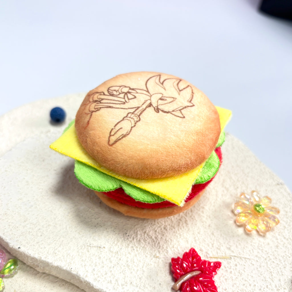 Sonic the Hedgehog Plush Hamburger Keychain – Soft Stuffed Food Pendant for Backpack