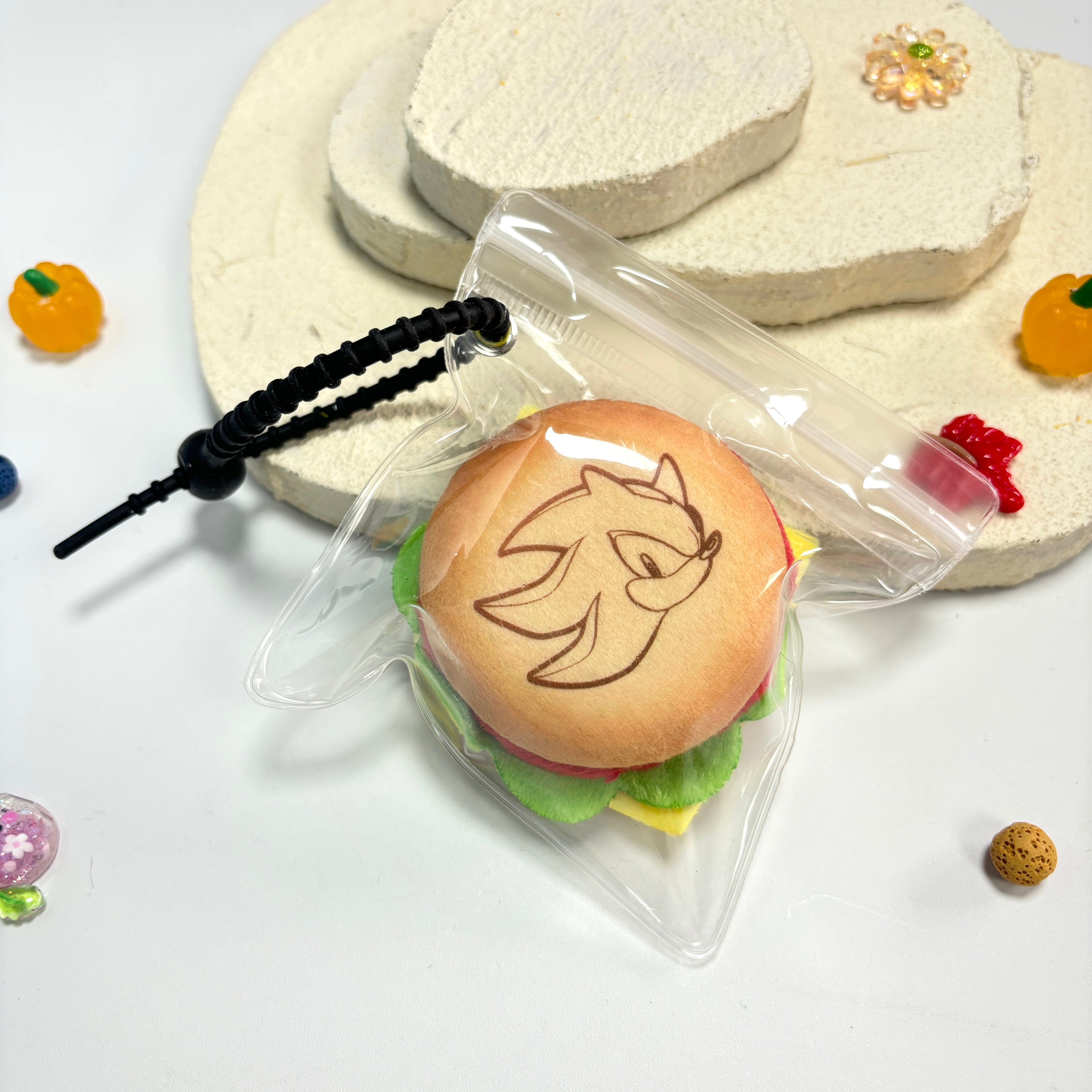 Sonic the Hedgehog Plush Hamburger Keychain – Soft Stuffed Food Pendant for Backpack